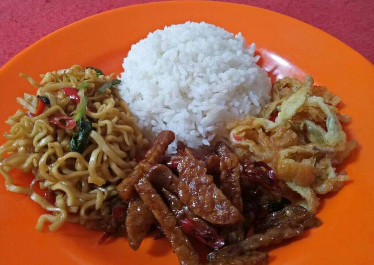  Resep Nasi Uduk Rice Cooker oleh Dentyta Nastiti Cookpad