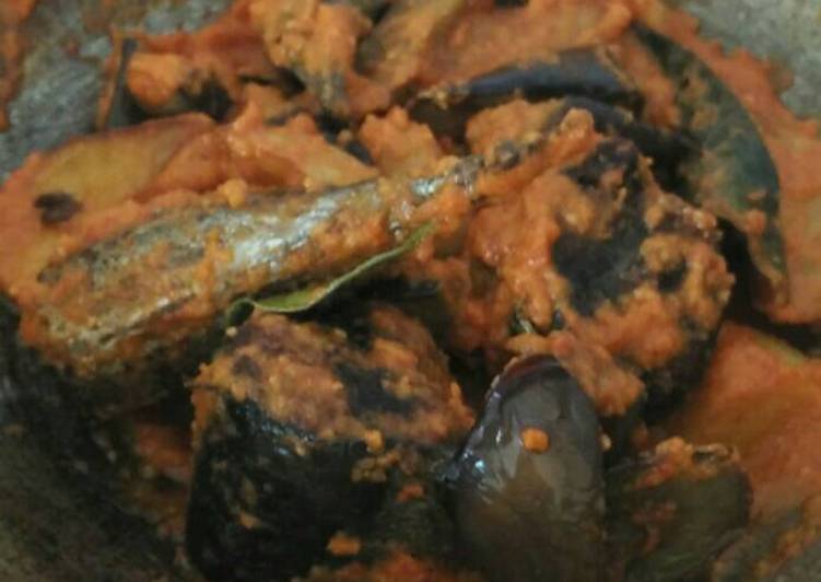 cara membuat Balado Tongkol,terong dan kentang