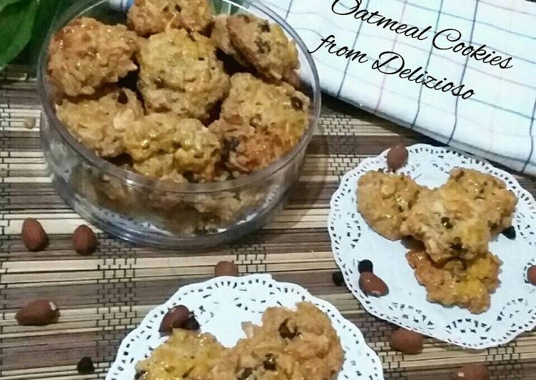 gambar untuk cara membuat Oatmeal Cookies Kacang Mede, Almond dan Choco Chips ??