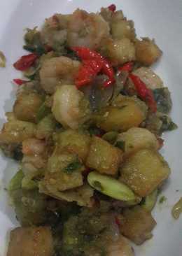 UDANG KENTANG CABE HIJAU... BY. Dapoer Linggar