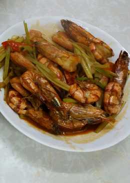 Udang tumis asam manis..