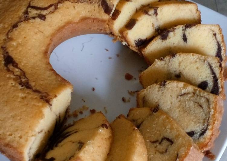 bahan dan cara membuat Marmer Cake / Zebra Cake