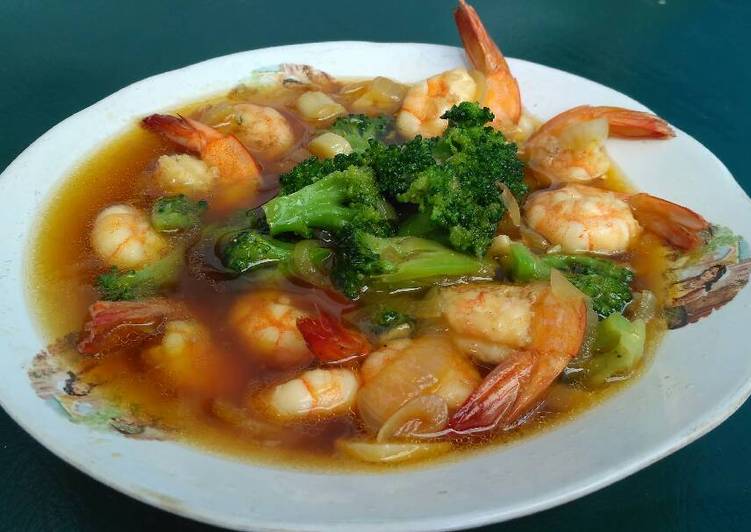  Resep Udang Goreng Mentega Tapi Berkuah tanpa minyak 