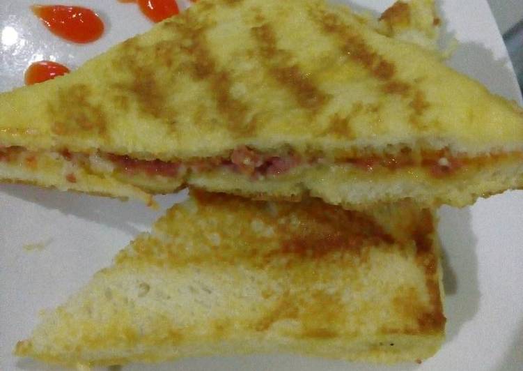 Roti panggang isi Keju kornet sederhana