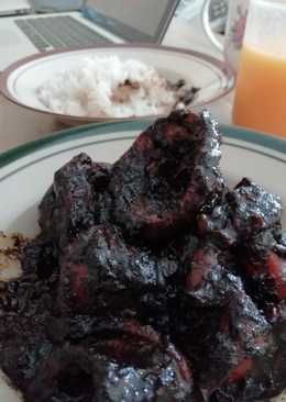 Blakutak (Cumi tinta hitam)