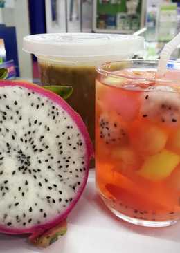 Es buah naga dkk