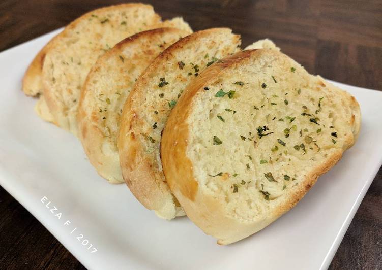 resep makanan Garlic Bread