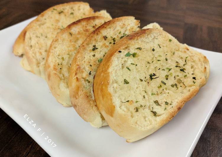 gambar untuk cara membuat Garlic Bread