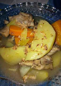 Sop ayam, wortel dan kentang ð #BikinRamadanBerkesan