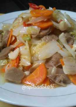 Tumis sawi putih wortel baso