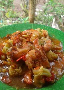 Tumis udang sayur pedas manis