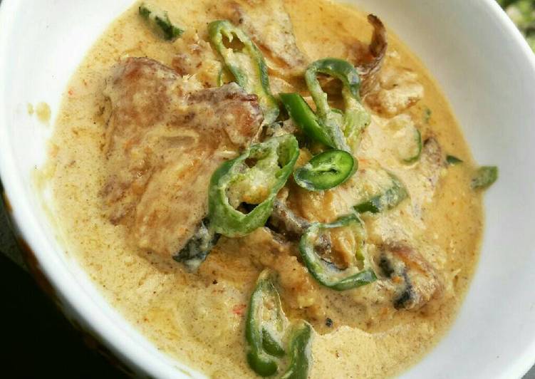 resep Manggut ikan cucut asap