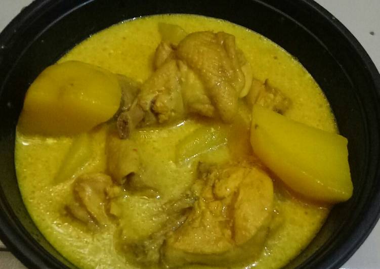 gambar untuk resep makanan Ayam kari kentang