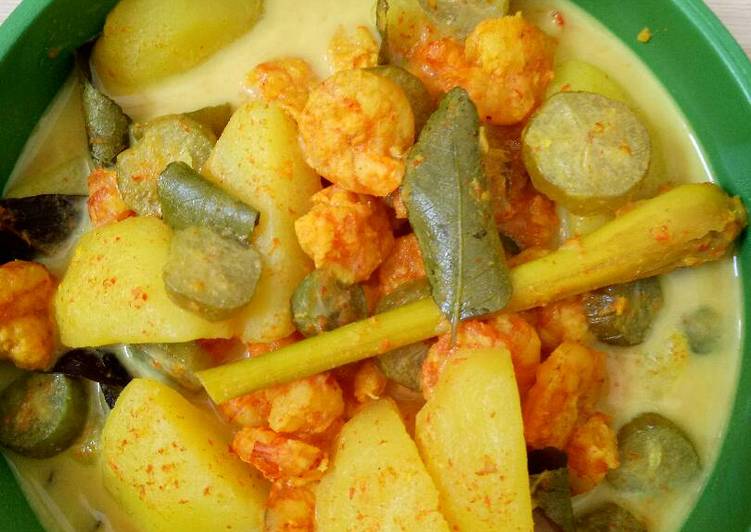 resep makanan Gulai udang belimbing wuluh