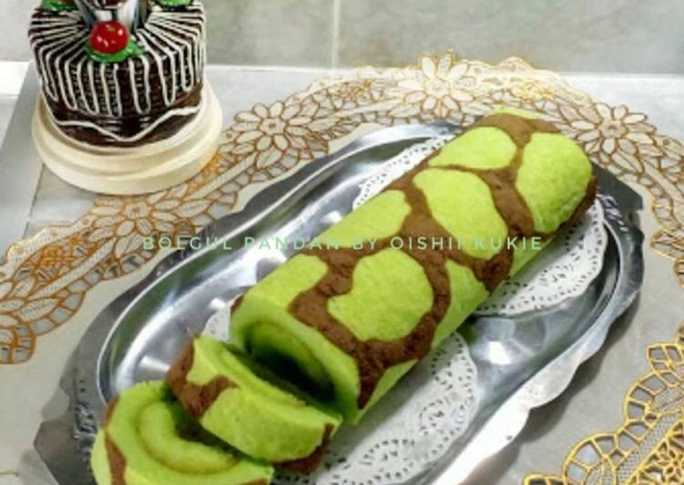 gambar untuk cara membuat Bolu gulung pandan irit