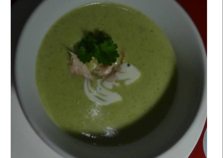 bahan dan cara membuat Sup krim brokoli