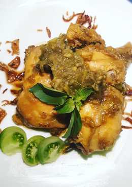 Ayam ungkep cabe ijo