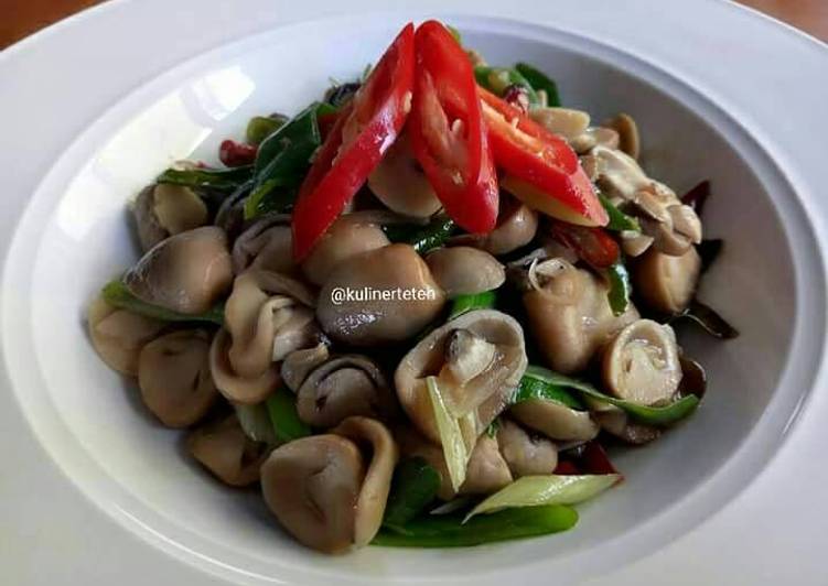 resep masakan Tumis Jamur Merang