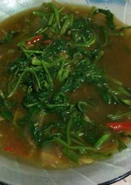 Kangkung kuah pedas