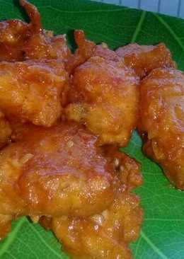 Ayam goreng tepung saus mentega