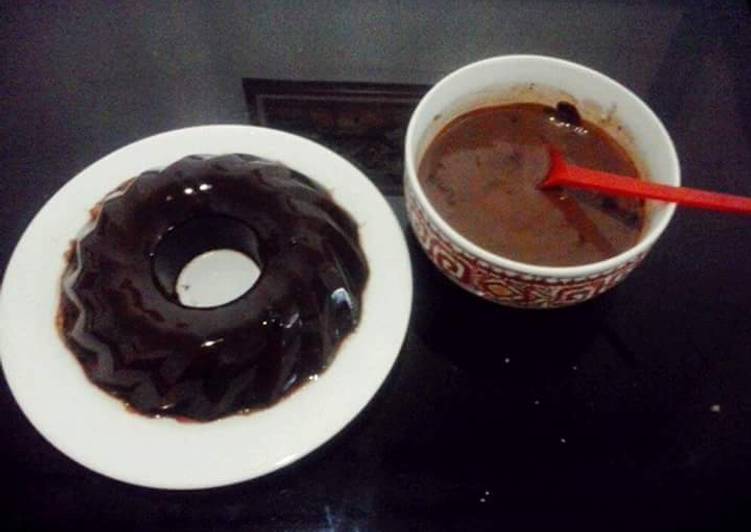 bahan dan cara membuat Puding coklat saus fla coklat