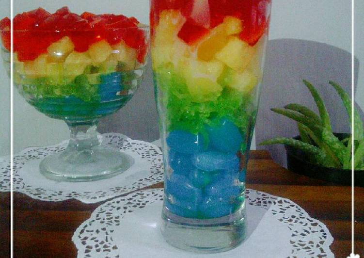 bahan dan cara membuat Es Buah Rainbow Ceria (simple bgt)