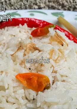 Nasi Liwet ricecooker