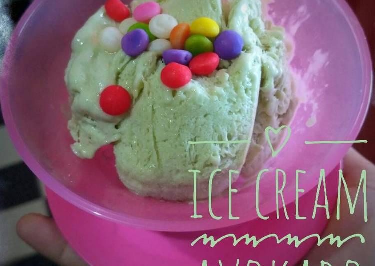 bahan dan cara membuat Ice cream alpukat