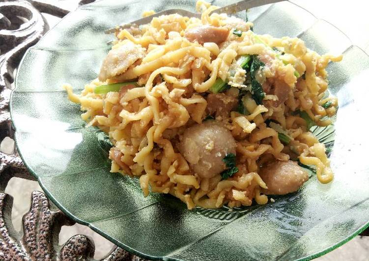 Resep Mie Goreng TBS (telur-baso-sosis) Karya chintavia