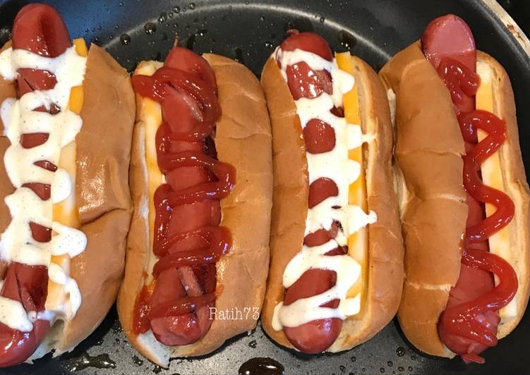 resep lengkap untuk Hotdog Bekal Anak