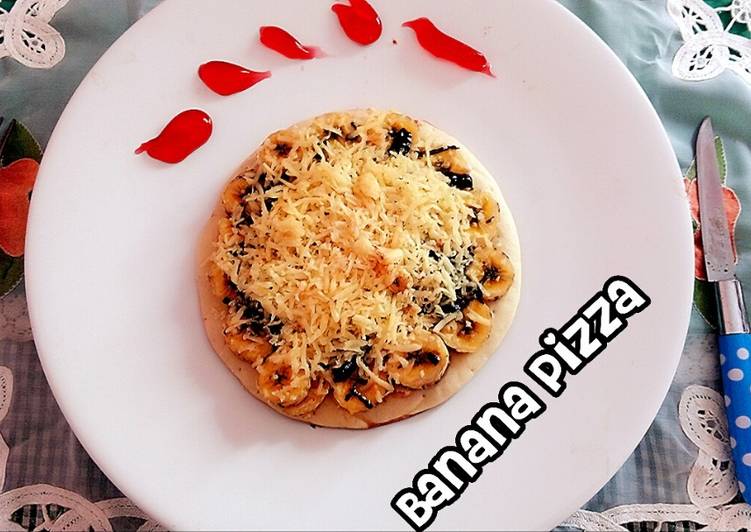 resep makanan Banana pizza