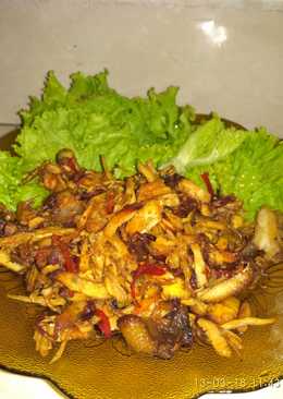 Oseng Ayam Suir Pedas
