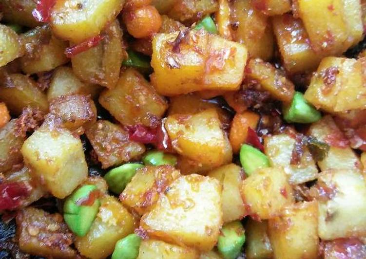 resep Sambal goreng kentang petay