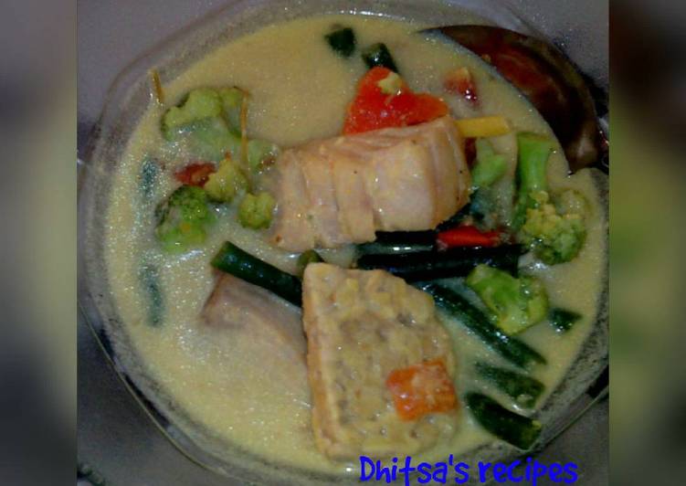 resep makanan Gulai Tuna Sayuran + Tempe