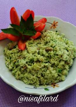 Nasi Goreng Hijau pewarna alami