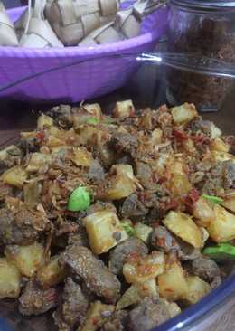 Sambal goreng ati sapi kentang petay