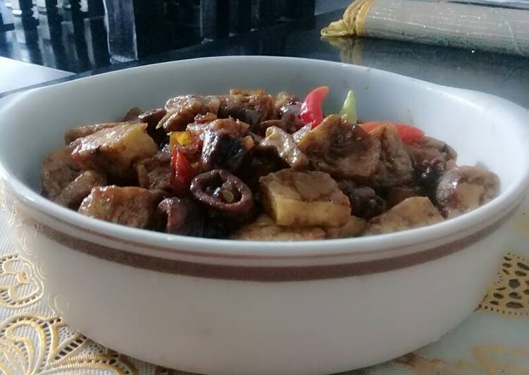 gambar untuk resep makanan Tumis Cumi asin pedas campur tahu..