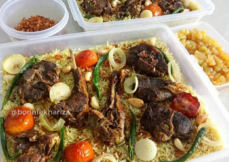 resep makanan Nasi Kebuli Kambing Nikmat !