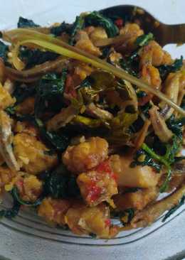 Tumis TTD(Tempe,Teri,Daun gedi)