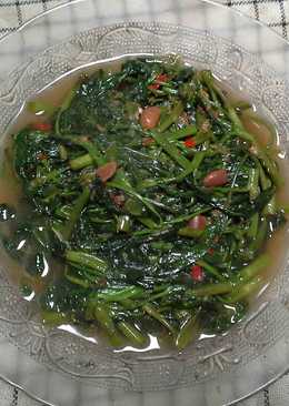 Tumis kangkung belacan