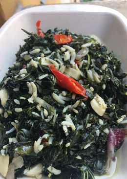Tumis daun singkong teri