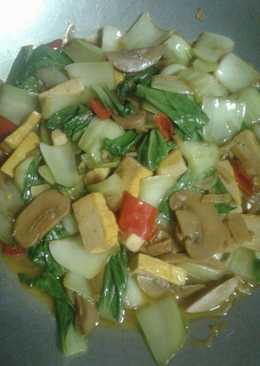 Tumis sawi jamur tahu sos tiram