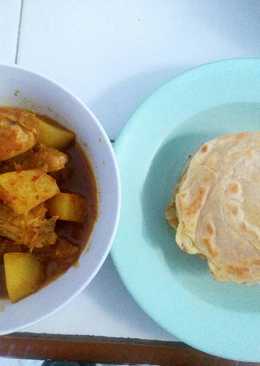 Kari ayam dan roti cane