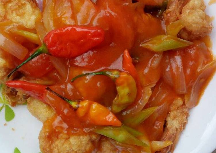 bahan dan cara membuat Udang goreng tepung saus tomat