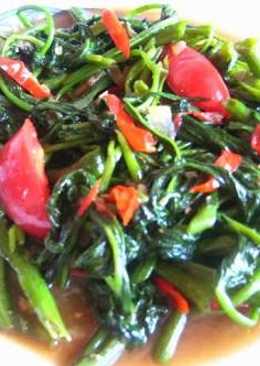 Tumis kangkung ala terasi
