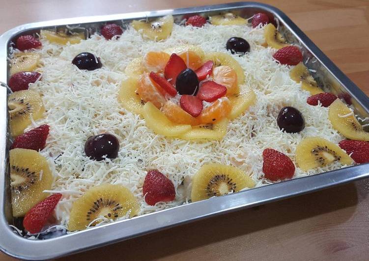  Resep  Salad  Buah  Premium with mayonais oleh ells cooking 