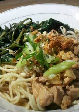 Mie Kangkung Jakarta