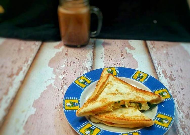 resep lengkap untuk Sandwich isi telur keju ala Rifana #sarapan day3