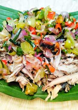 Suwir ikan tongkol sambal matah