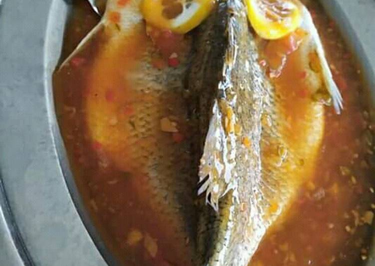 Resep Kuah Asam  Pedas  Ikan  Senangin oleh Indy Rahmawati 